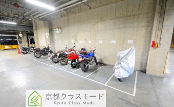 バイク置き場
