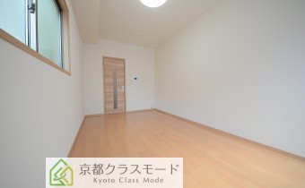 「南向き」で日当たりの良い洋室7.2帖♪