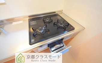 グリル付き・3口ガスシステムキッチン