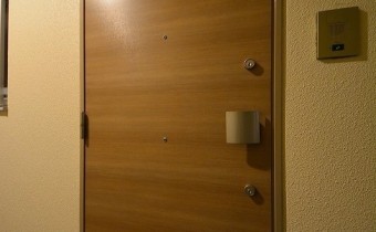 玄関ドア