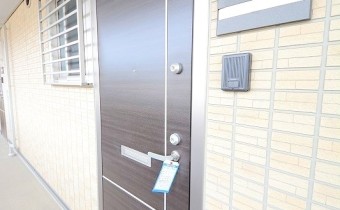 玄関ドア