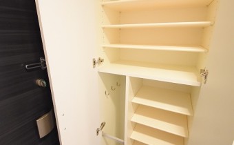 シューズBOX