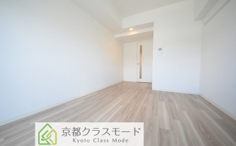 Room 8.7