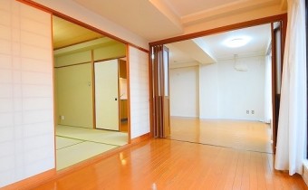 ※室内写真は同マンションの別のお部屋のものです。参考にご覧ください。