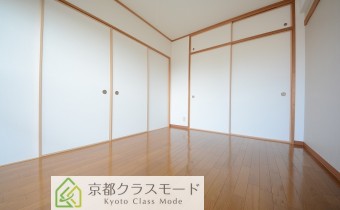 ※室内写真は同マンション内の506号室のものです。※和室になります。