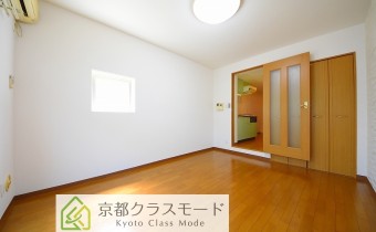 Room8
