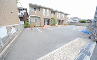 敷地内ガレージ