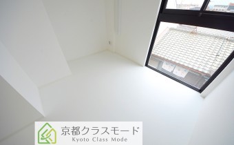 Room4.7