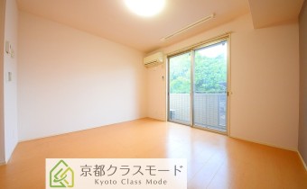 洋室10.7帖