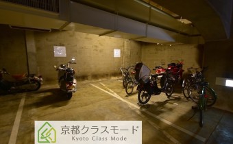 バイク置場