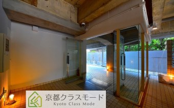 エントランスホール