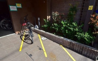 バイク置き場