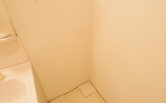 ※室内写真は同マンション内・別タイプの参考画像となります。