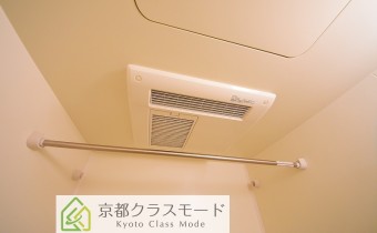 ※室内写真は同マンション内・別タイプの参考画像となります。