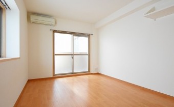 ※室内写真は同マンション内・別タイプの参考画像となります。