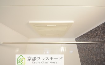 浴室乾燥機　※同マンション内の別のお部屋のものです。参考としてご覧ください。