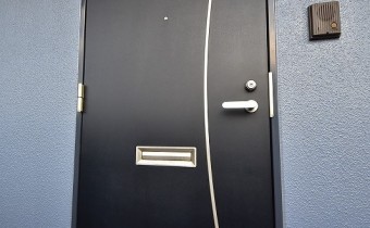 玄関ドア