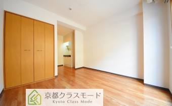 Room 9