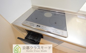 グリル付き・3口IHシステムキッチン