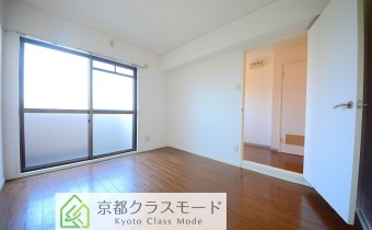 洋室6帖・別アングル