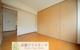 洋室6帖①・別アングル