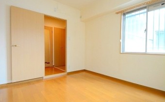 洋室6帖②・別アングル