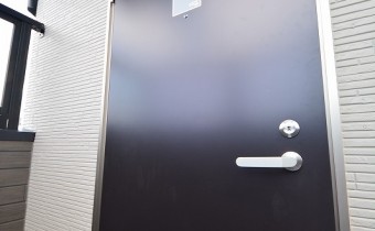 玄関ドア
