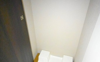 ※室内写真は同マンション内・別タイプのお部屋の参考画像となります。　