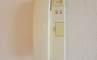 インターホン