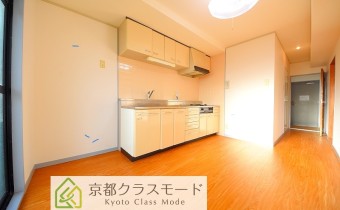 ※室内写真は同マンション内・別タイプの参考画像となります。