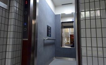 エレベーター