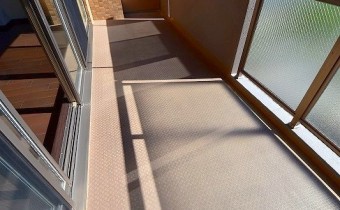 ※室内写真は同マンション内の505号室のものです。