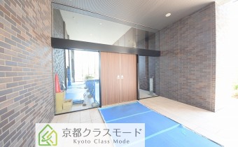 エントランスホール