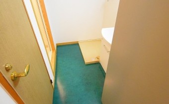 脱衣洗面室