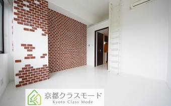 室内はお洒落にリノベーション♪「ロフト」も付いてます！