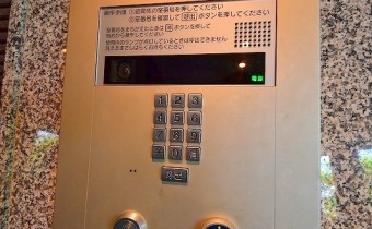 オートロック