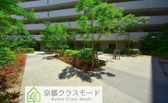 マンション・中庭