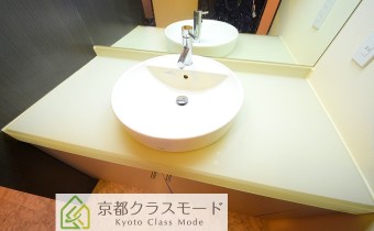 独立洗面台