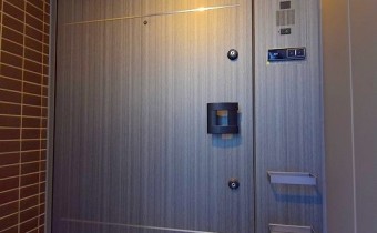 ※室内写真は同マンション内・別タイプの参考画像となります。