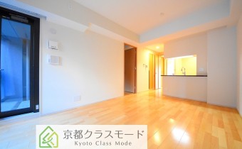 ※室内写真は同マンション内・別タイプの参考画像となります。