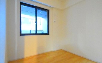 ※室内写真は同マンション内・別タイプの参考画像となります。