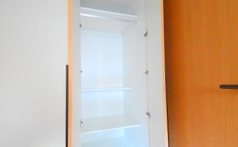 ※室内写真は同マンション内・別タイプの参考画像となります。