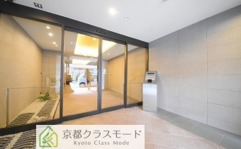 エントランスホール