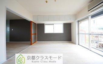 洋室8帖・別アングル