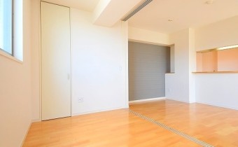 洋室5.9帖+LDK12.7帖
