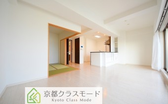 ※室内写真は同マンション内の別のお部屋のものです。参考にご覧ください。