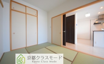 和室5　※室内写真は同マンション内の別のお部屋のものです。参考にご覧ください。