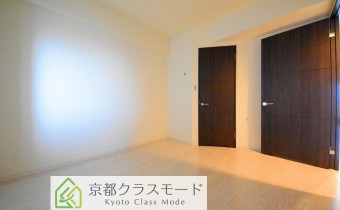 Room 　※室内写真は同マンション内の別のお部屋のものです。参考にご覧ください。