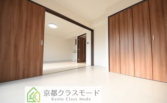 Room5.4