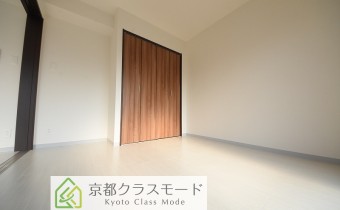 Room5.4